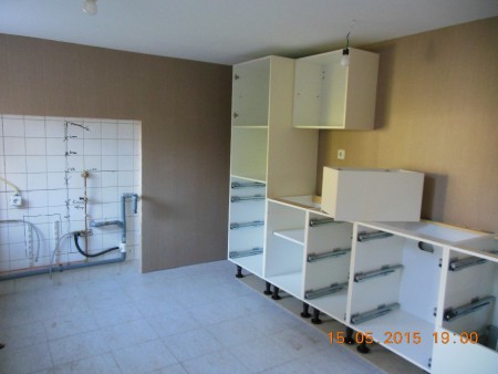 keukenkasten monteren en afstellen