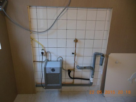 Buiten kraan, aftapkraan en afvoer werken perfect