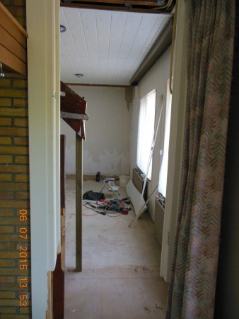 en de doorgang naar de slaap kamer