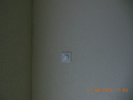 De dimmer zit op zijn plaats