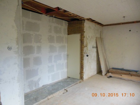 Deur maar smaller gemaakt in afwachting van zijn nieuwe plaatst