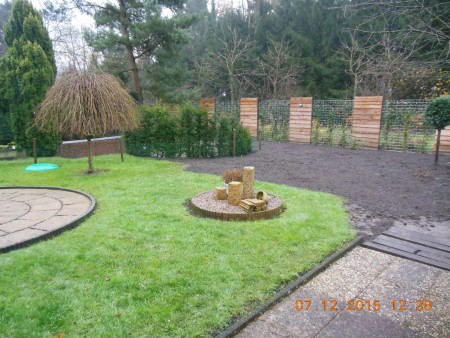 Alles glad klaar om in het voorjaar met gras te bedekken